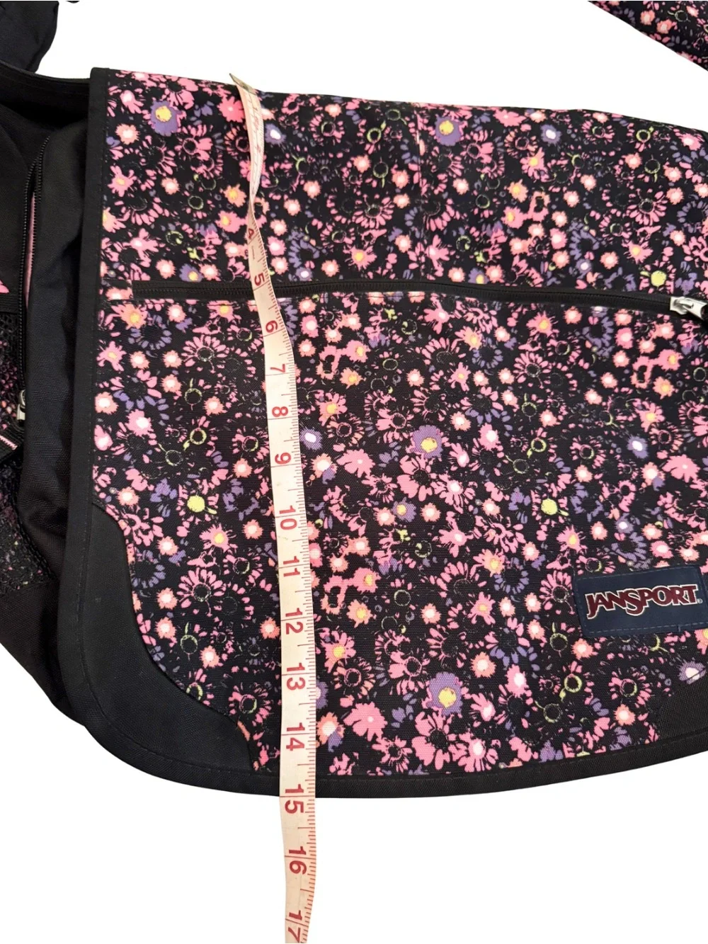 NWOT (New Without Tags) Pristine JanSport Crossbody Satchel/Messenger Bag!